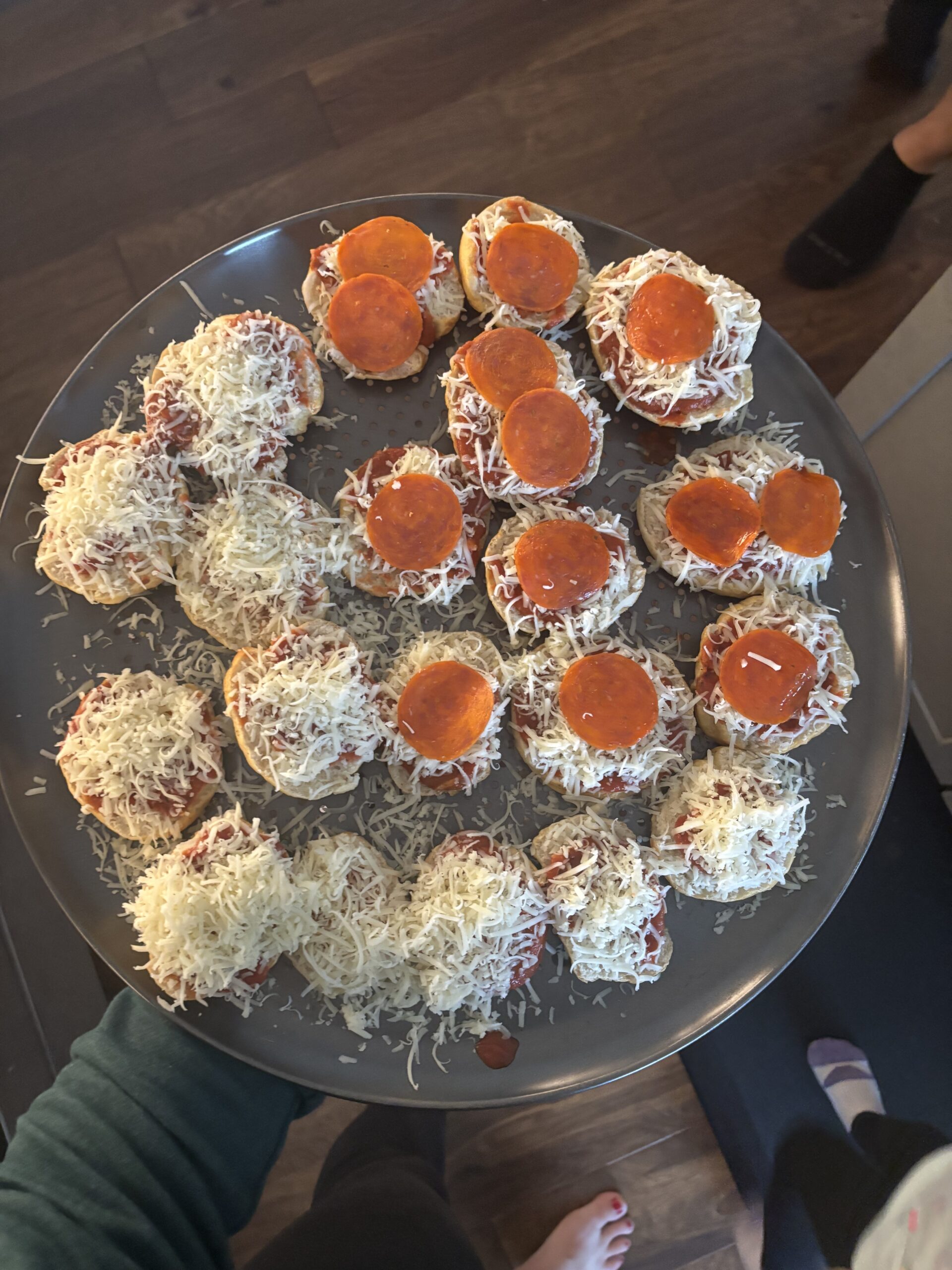 homemade pizza bagel bites